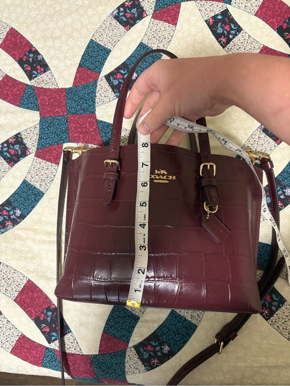 Authentic Coach Molly 25 Tote bag (measurement pictured) - Picture 11 of 13